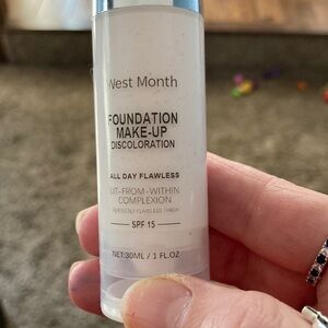 Color changing Foundation Makeup - Viral color changing foundation